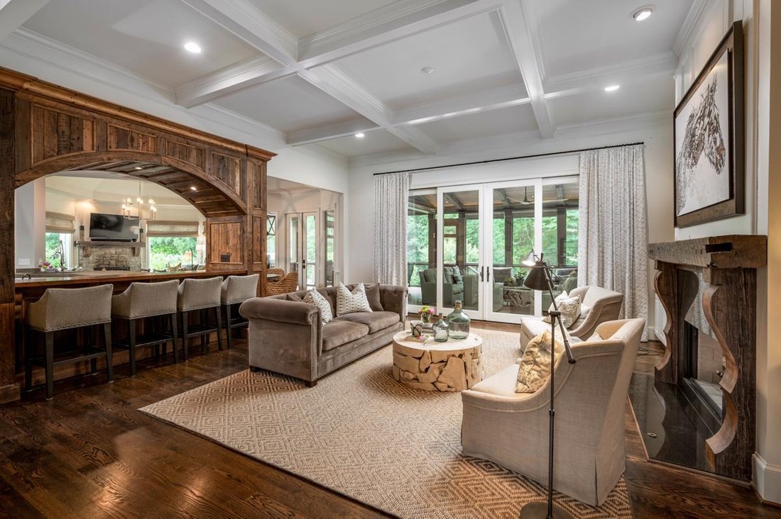 Stunning Anderson Farm Home In Marietta, United States For