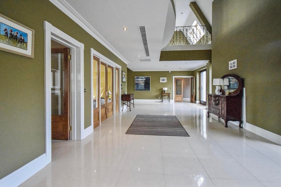 Tranquil Contemporary Home For Ultimate In Caherina, County Clare