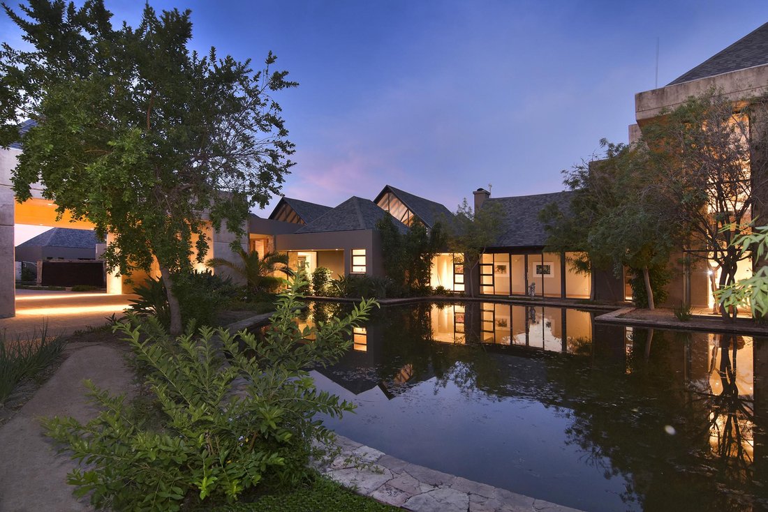 Magnificent Villa In Midrand, Gauteng, South Africa For Sale (13232117)