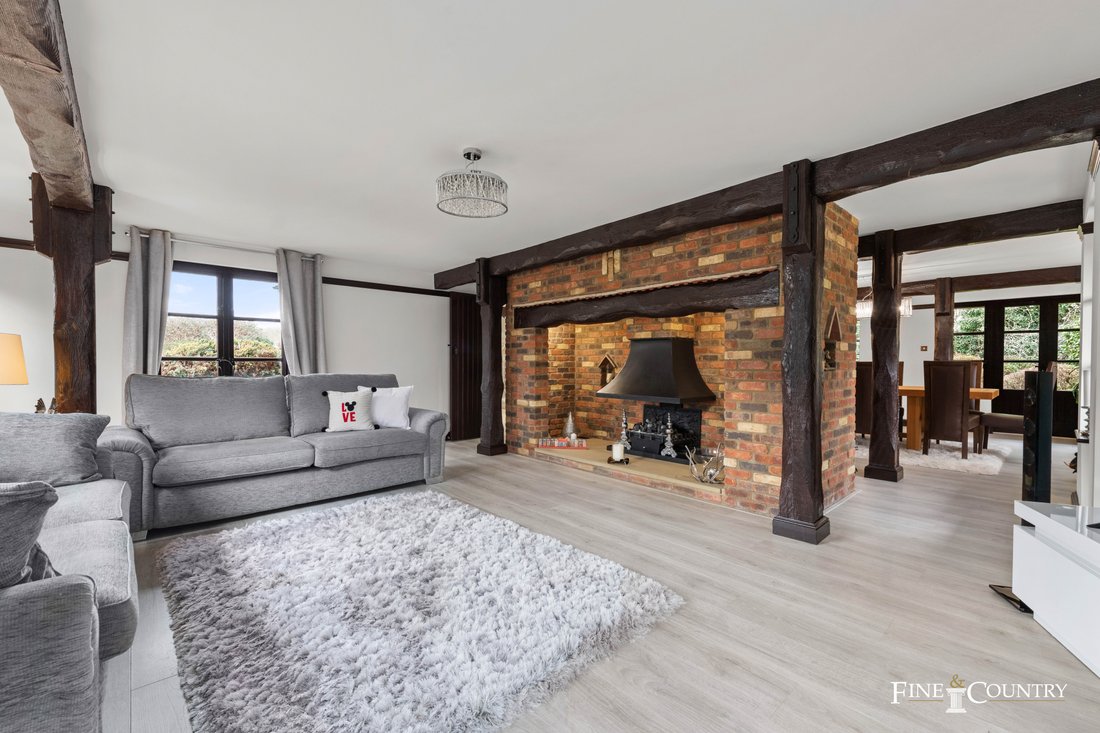 5 Bedroom Detached House For Sale In In Peterborough, England, United Kingdom For Sale (13318794)