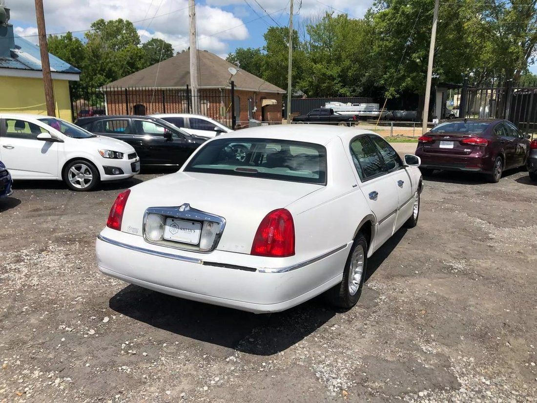 2001 Lincoln Town Car In Byhalia, Ms, United States For Sale (13324845)