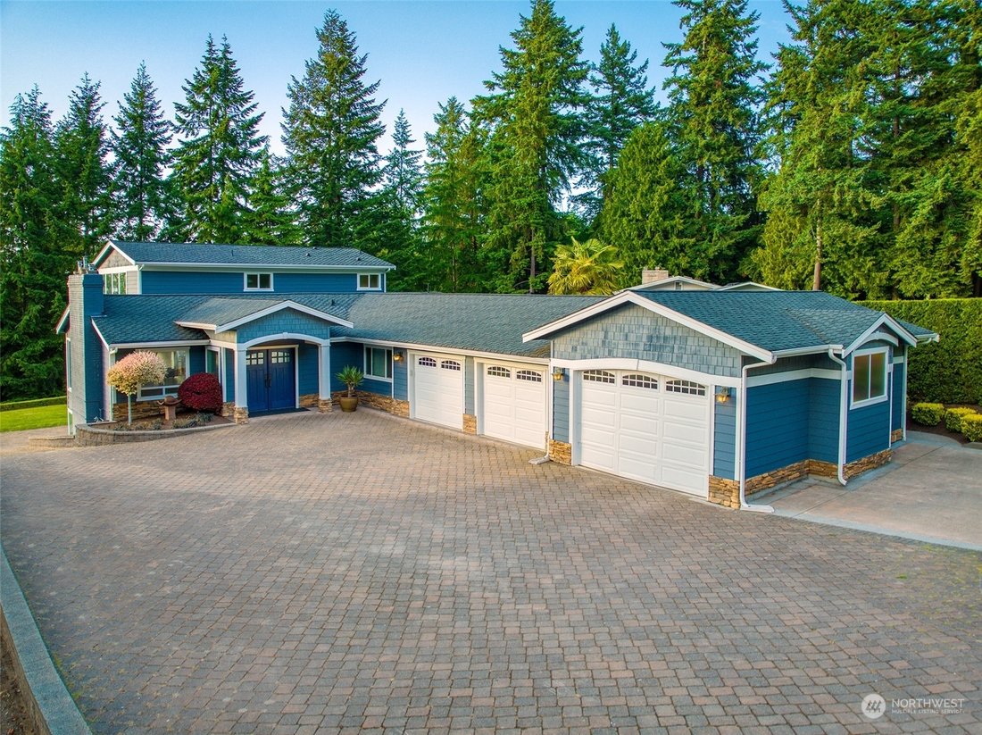 Stunning Talbot Park Custom Home In Edmonds, Washington, United States