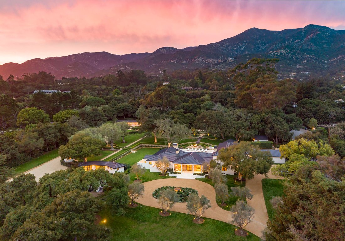 Montecito's Iconic Estate For In Montecito, California, United States