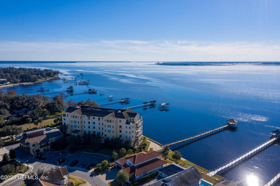 Desirable Riverfront Luxury Condo On In Jacksonville, Florida, United