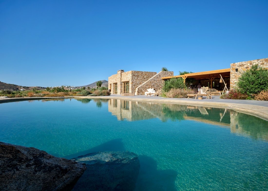 Villa in Paros, Aegean, Greece 2 - 13323128