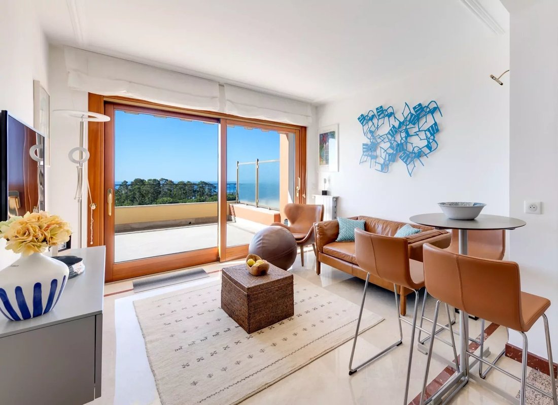 Sole Agent 2 Room Apartment Etoile In èze, Provence Alpes Côte D'azur