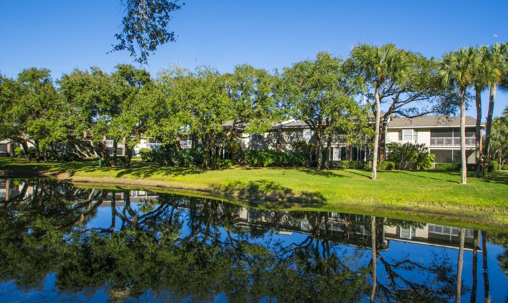 131 E Park Shores Circle, 13 E, Indian In Vero Beach, Florida, United