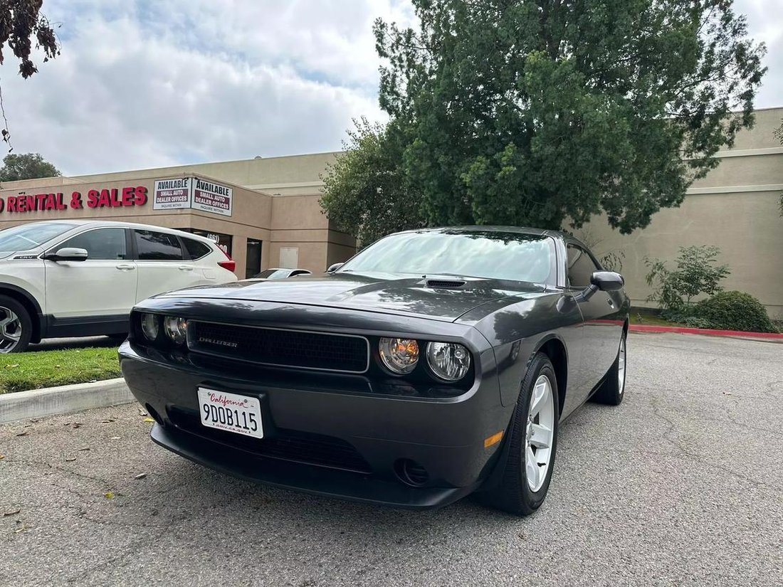 2014 Dodge Challenger In Valencia, Ca, United States For Sale (13255731)