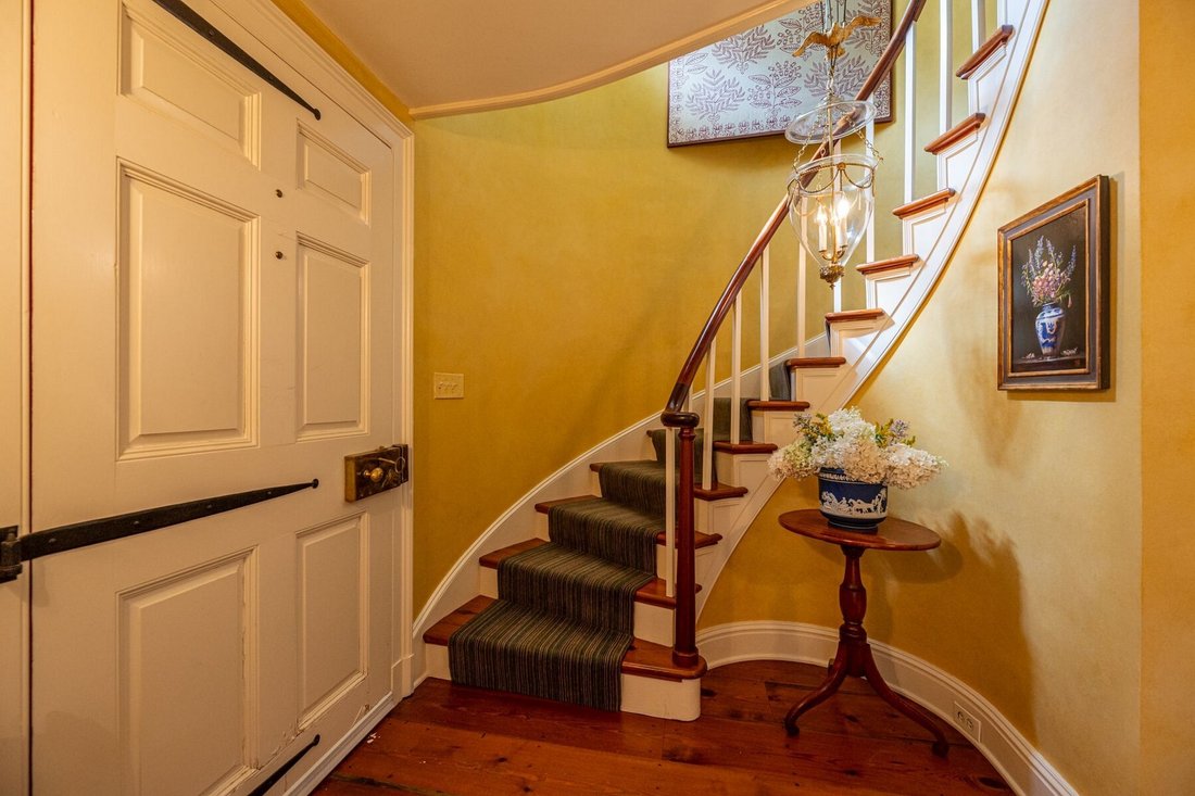 318 Spring Hill Lane In Dorset, Vermont, United States For Sale (13322687)