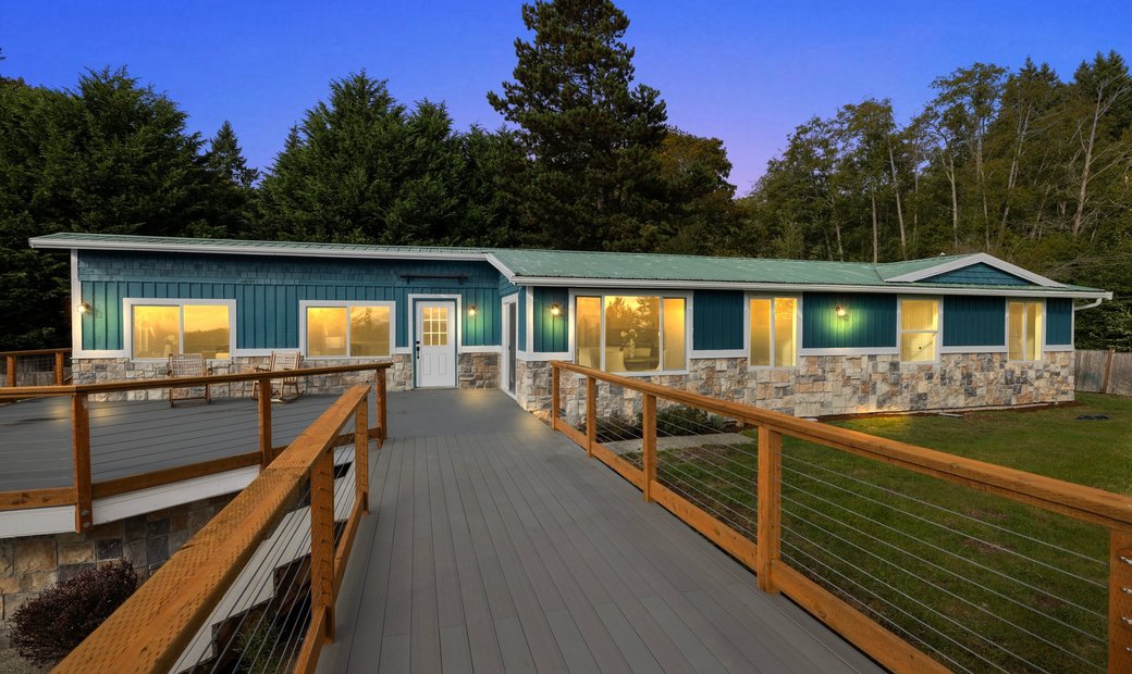 Home In Olalla, Washington, United States For Sale (13326616)