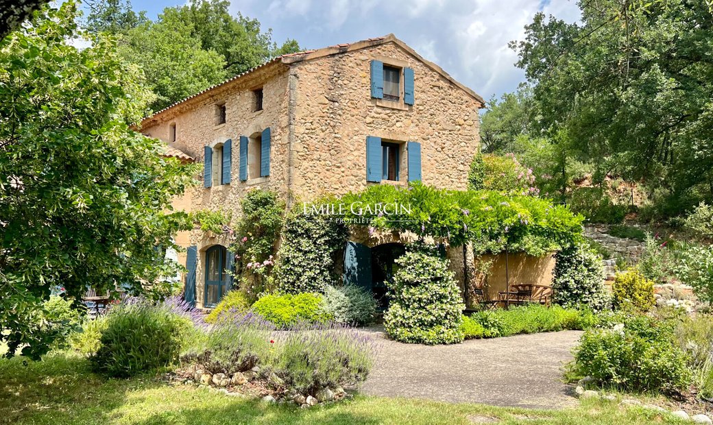 Converted Mill Bordered In La Tour D'aigues, Provence Alpes Côte D'azur
