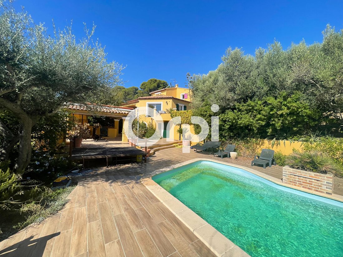 House in Coste Chaude-Mauveou, La Seyne-sur-Mer, France 1 - 13326444