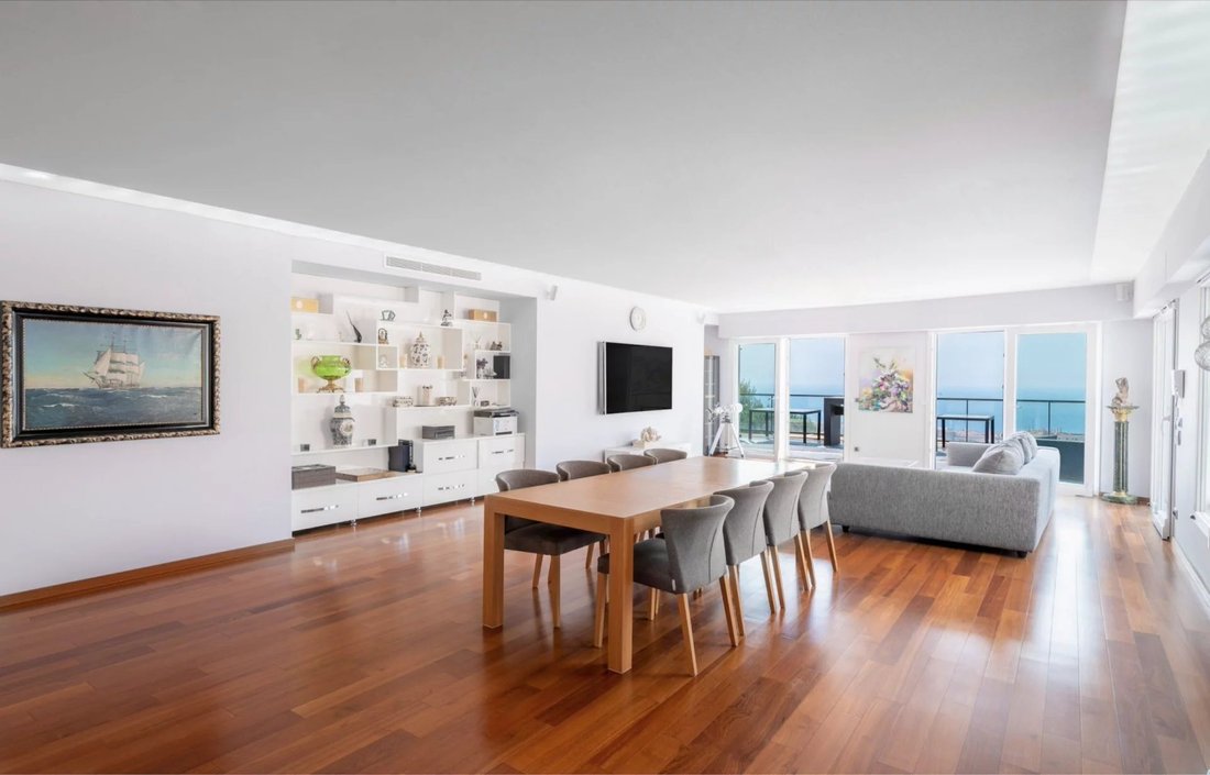 Apartment in Beausoleil, Provence-Alpes-Côte d'Azur, France 3 - 13324610