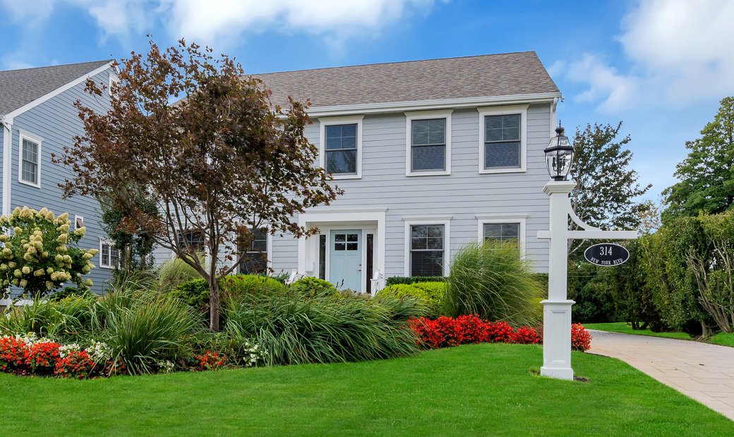Custom Sea Girt Colonial In Sea Girt, New Jersey, United States For