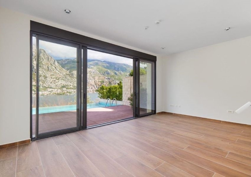 Casa en Kotor, Municipio de Kotor, Montenegro 4 - 13331400
