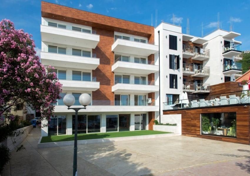Apartment in Budva, Budva Municipality, Montenegro 2 - 13331453