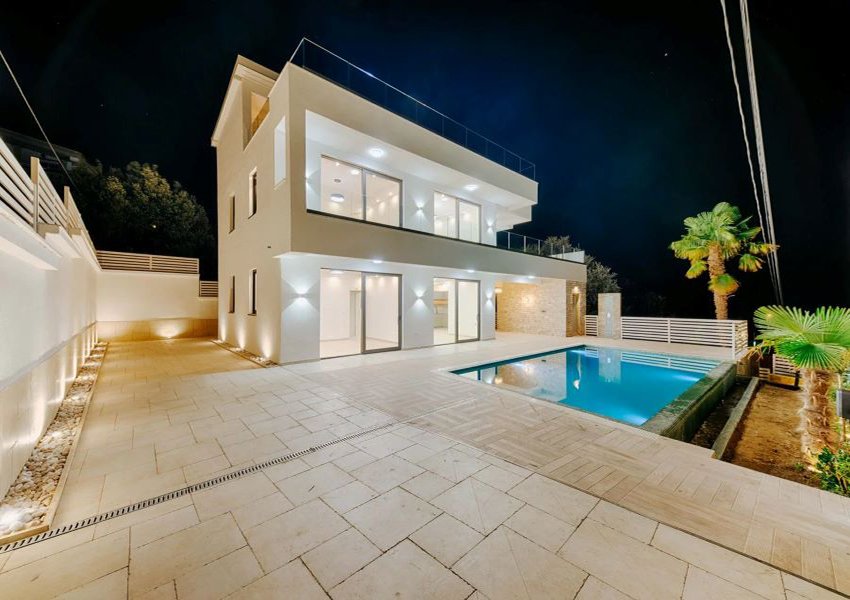 House in Bar Riviera, Montenegro 4 - 13331354