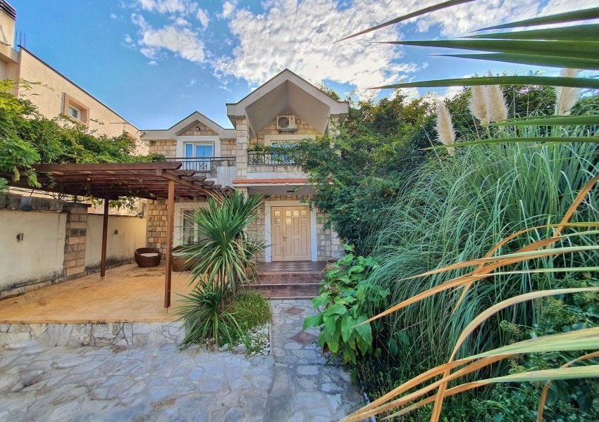 House in Tivat, Tivat Municipality, Montenegro 1 - 13331375