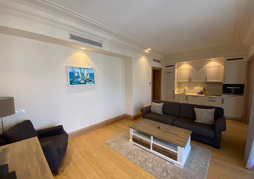 Apartment in Tivat, Tivat Municipality, Montenegro 4 - 13331359