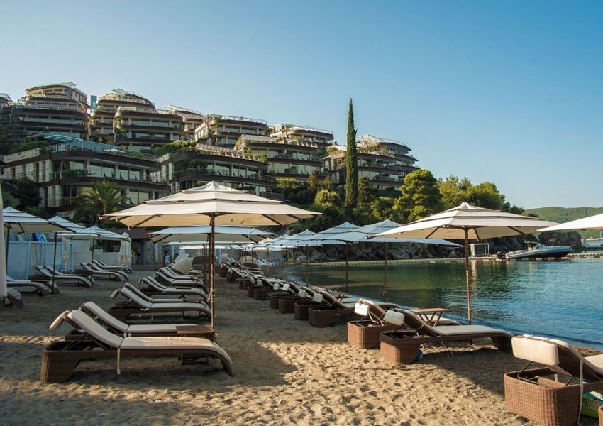 Apartment in Budva, Budva Municipality, Montenegro 4 - 13331460