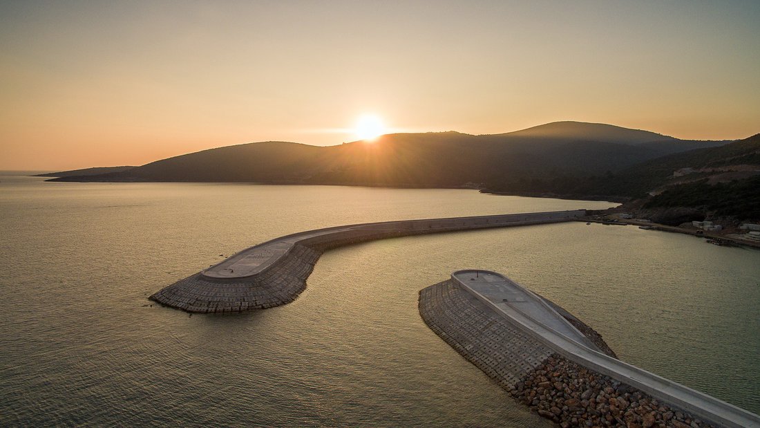 Apartment in Lustica, Tivat Municipality, Montenegro 1 - 13331466