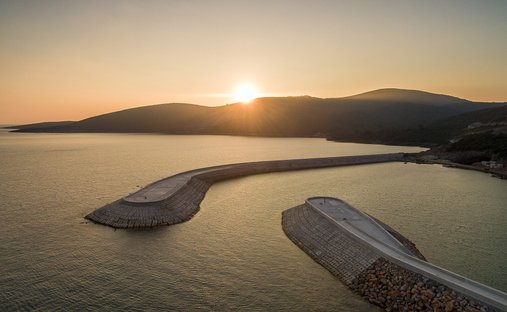 Wohnung in Lustica, Tivat Municipality, Montenegro 1