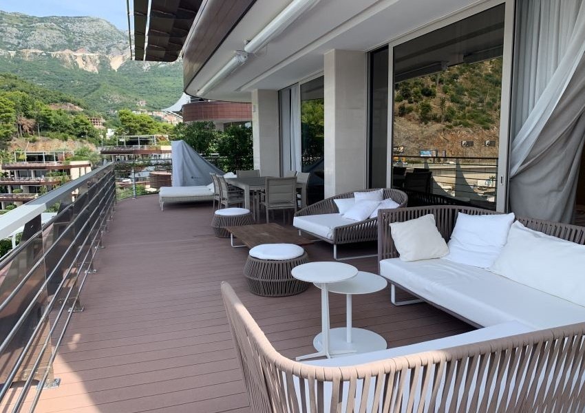 Apartment in Budva, Budva Municipality, Montenegro 4 - 13331395