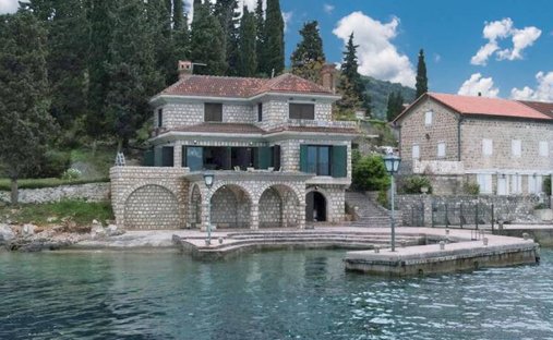 House in Herceg Novi, Herceg Novi Municipality, Montenegro 1