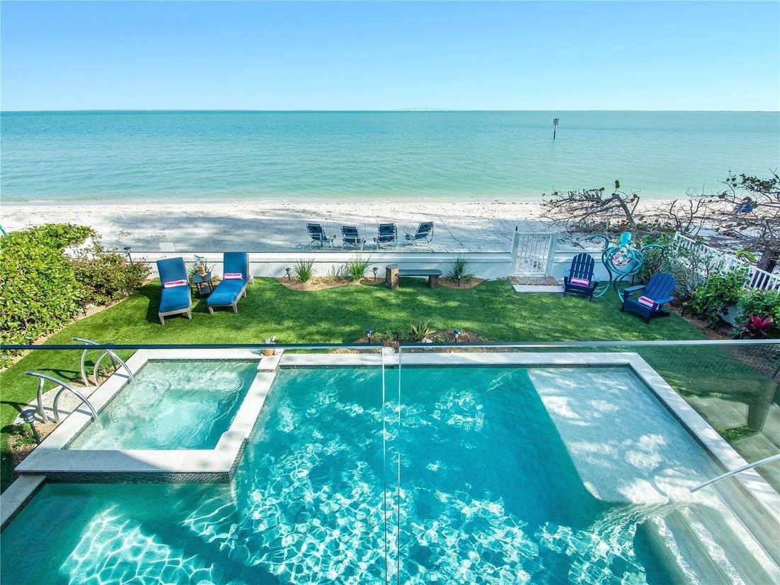 Beautiful Beachfront Home North Anna In Bradenton Beach, Florida