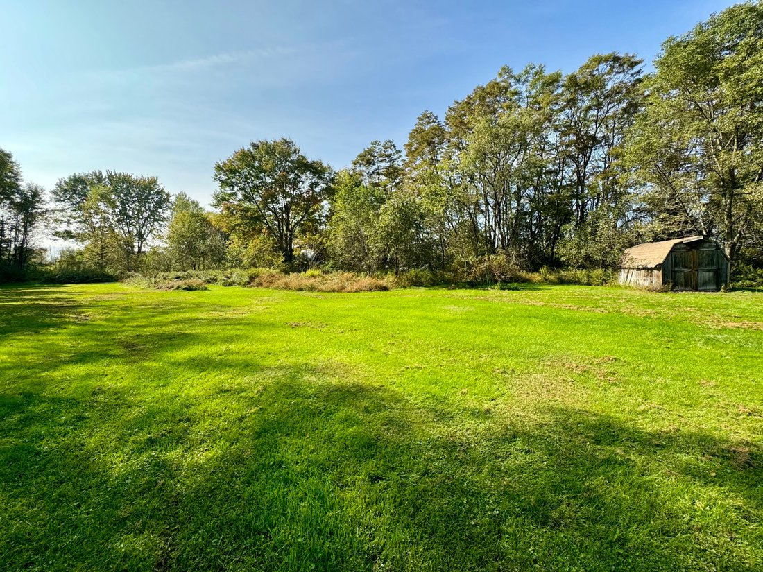 Four Bedroom Raised Ranch In Piermont In Piermont, New Hampshire