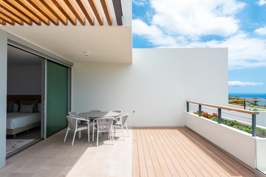 Guia De Isora Apartment In Agua Dulce, Canary Islands, Spain For Sale