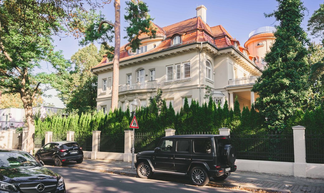 High Class Representation Magnificent Villa In Prime In Berlin, Berlin ...