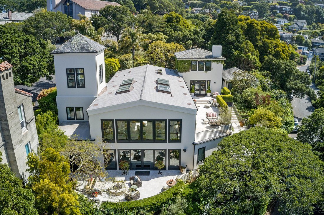 Iconic Sausalito Estate In Sausalito, California, United States For