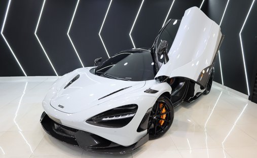 2021 McLaren 765LT unknown in دبي, United Arab Emirates 1