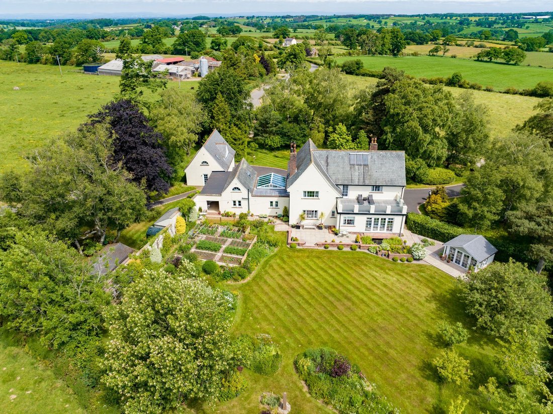 5-bedroom-detached-house-for-sale-in-in-carlisle-england-united