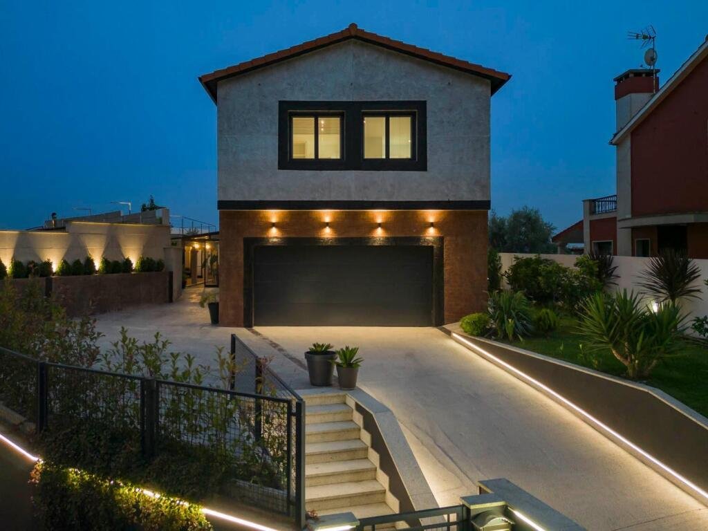 House Villa For Sell In Cangas In A Coruña, Galicia, Spain For Sale