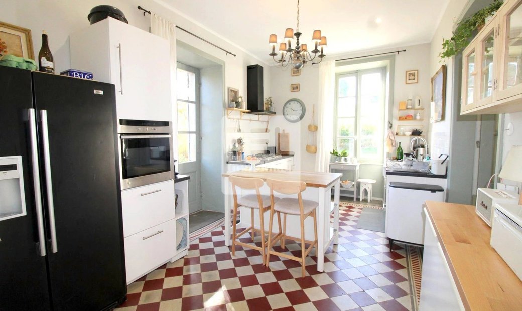 Uzès House In Uzès, Occitanie, France For Sale (13336312)
