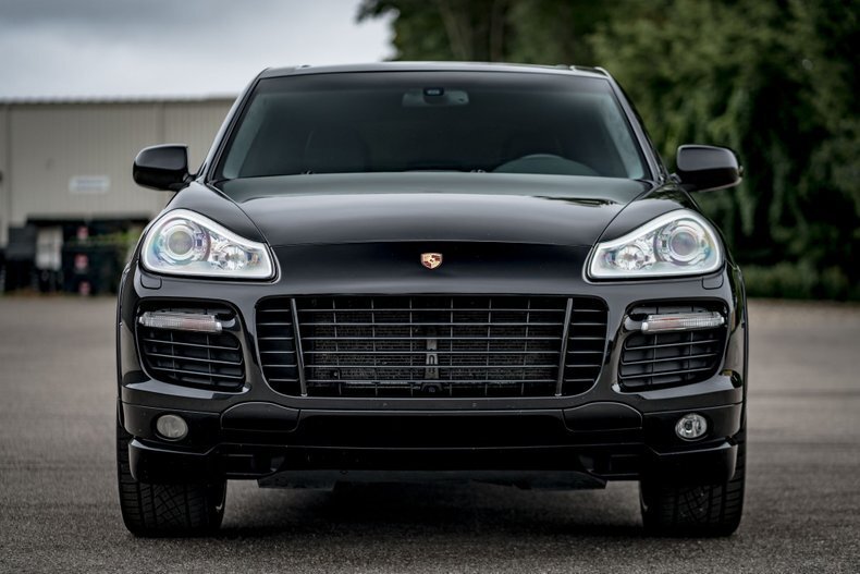 Suv in Grand Rapids, MI, United States 5 - 13321051