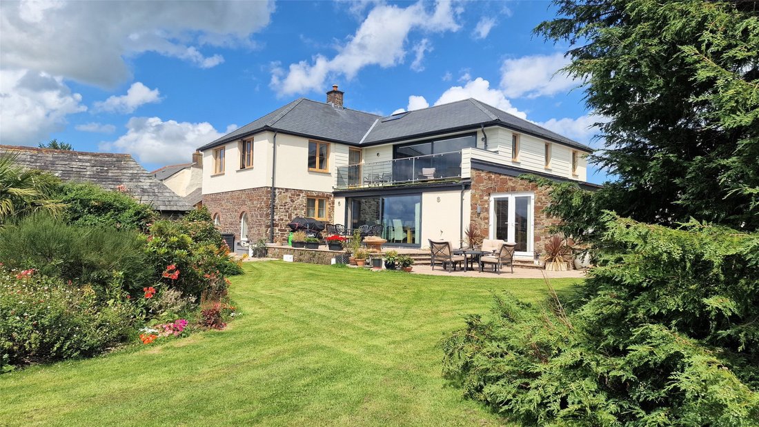 5 Bedroom Detached House For Sale In In Holsworthy, England, United Kingdom For Sale (13335978)
