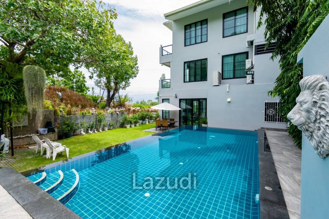 Villa in Hua Hin, Prachuap Khiri Khan, Thailand 1 - 13337476