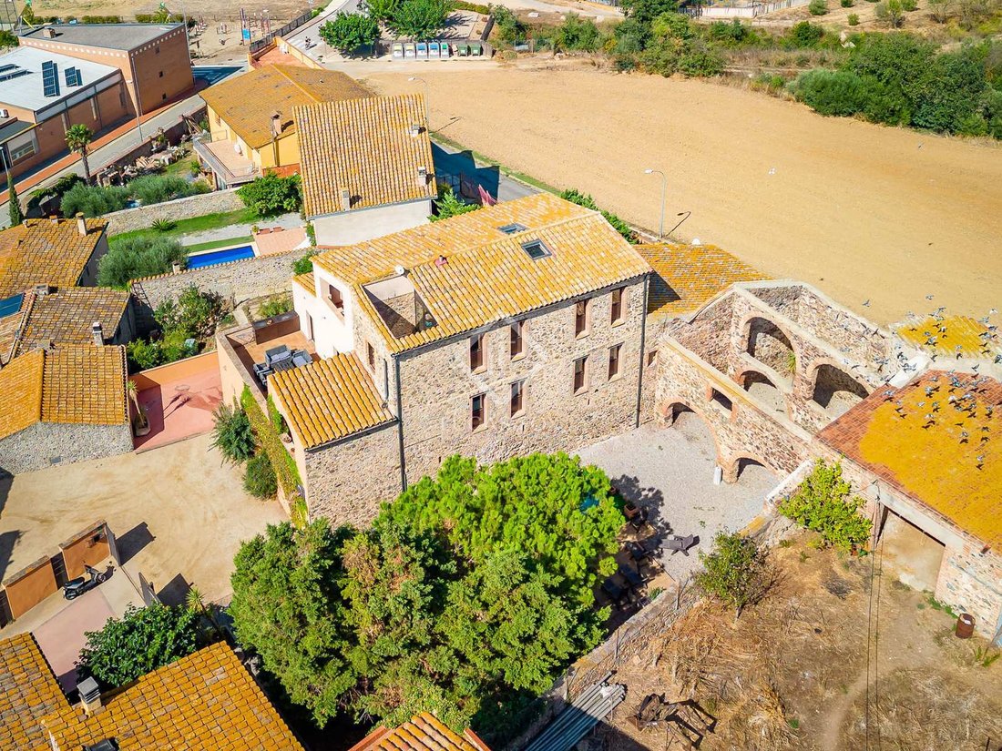 Marzà Country House In Marzà, Catalonia, Spain For Sale (12458514)