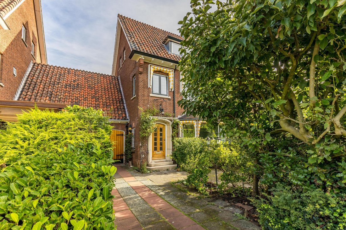 C.N.A.Looslaan 22 3054 Br Rotterdam In Rotterdam, South Holland, Netherlands For Sale (13335986)