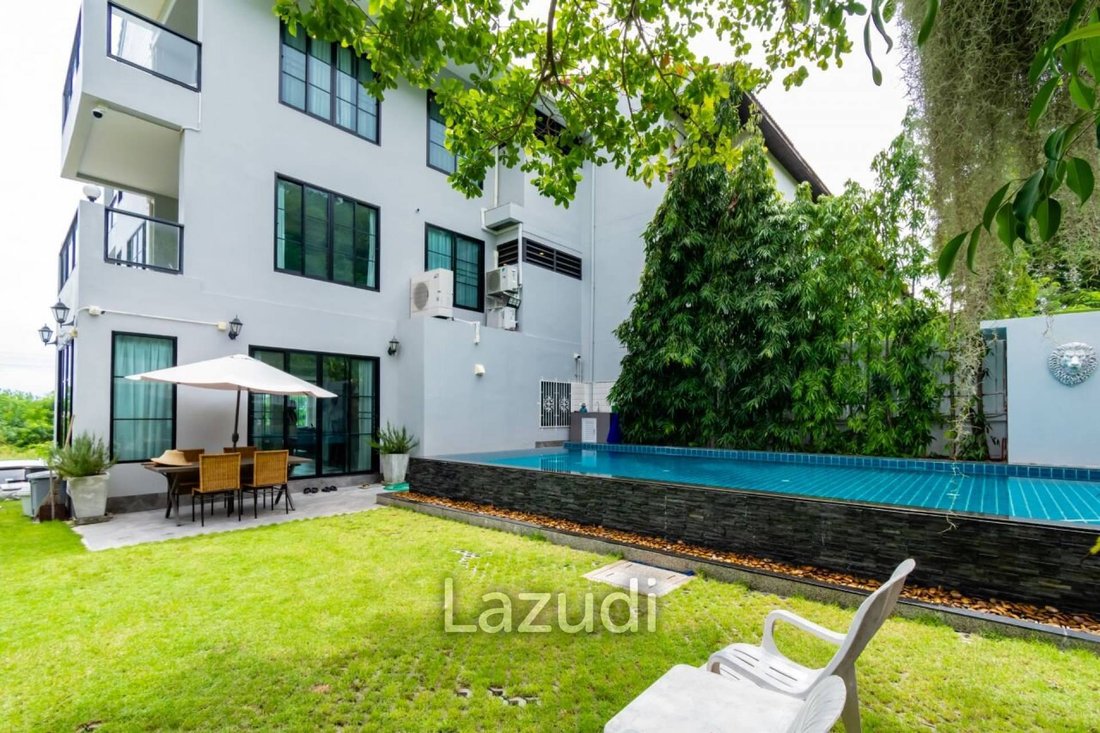 Villa in Hua Hin, Prachuap Khiri Khan, Thailand 2 - 13337476