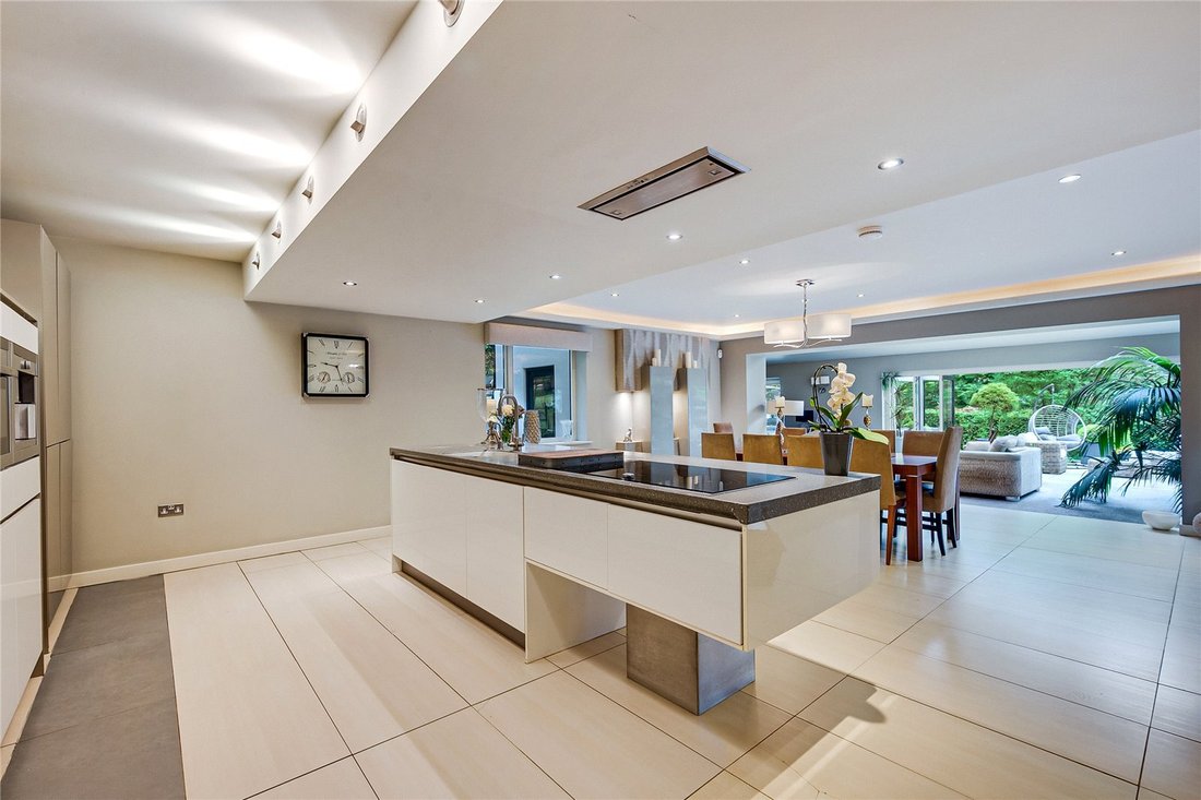 5 Bedroom House For Sale In Clitheroe In Whalley, England, United