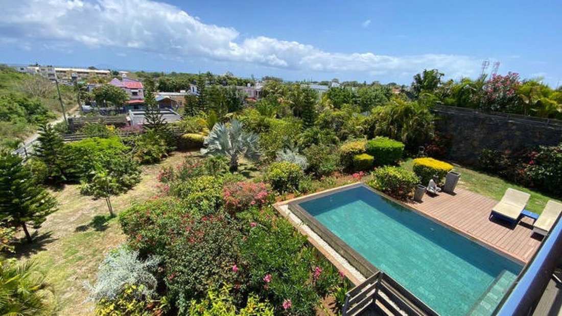 House in Grand Gaube, Rivière du Rempart District, Mauritius 1 - 13335850
