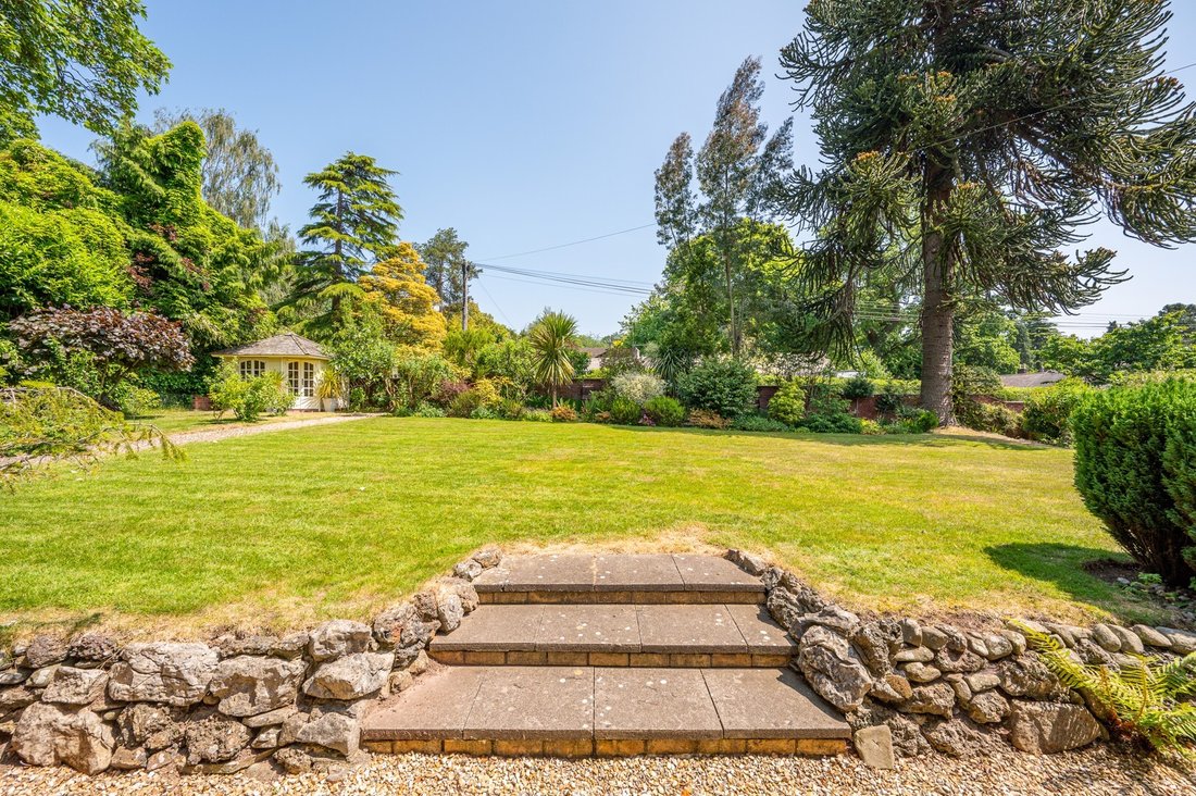 6 Bedroom House For Sale In Abergavenny In Abergavenny, Wales, United