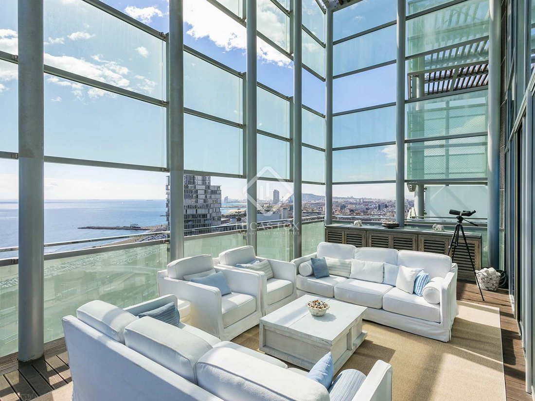 Barcelona Penthouse In Barcelona, Catalonia, Spain For Sale (10699314)