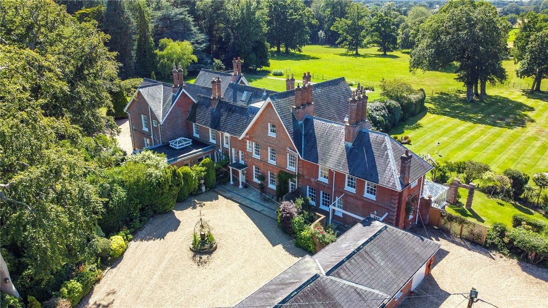 House in Burley, England 4 - 13319321