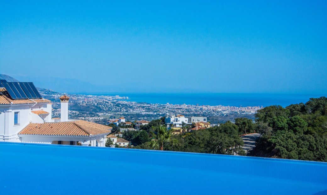 Luxurious Living At Its Finest A Haven Of In Marbella, Andalusia