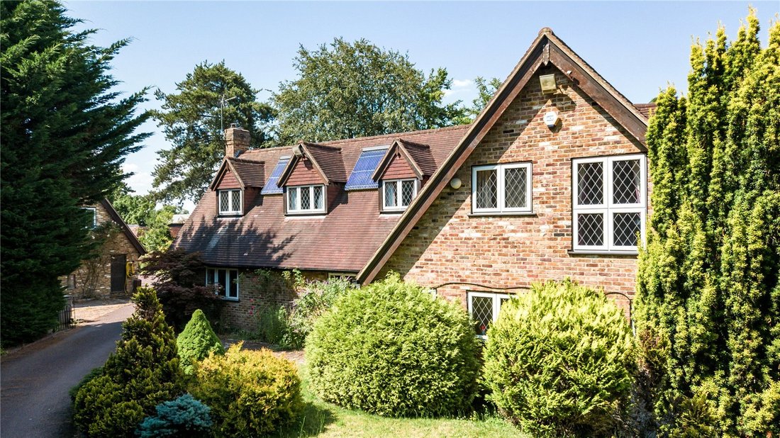 7 Bedroom House For Sale In Iver In Iver, England, United Kingdom For Sale (13319143)